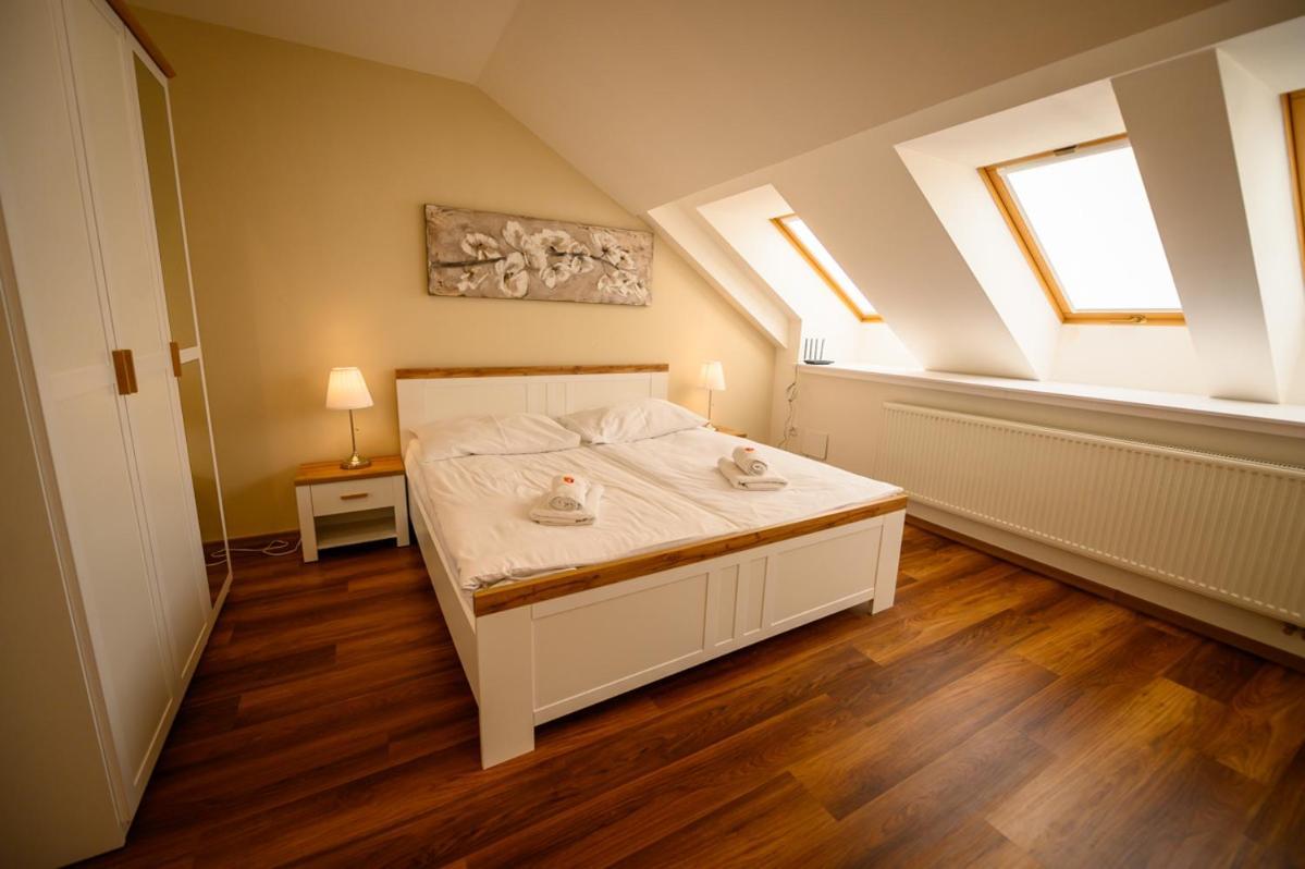 Apartman U Krale - 2 Jičín Exterior foto